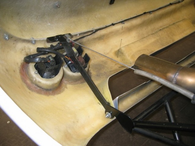 Rescued attachment Rear Body Hinge.jpg